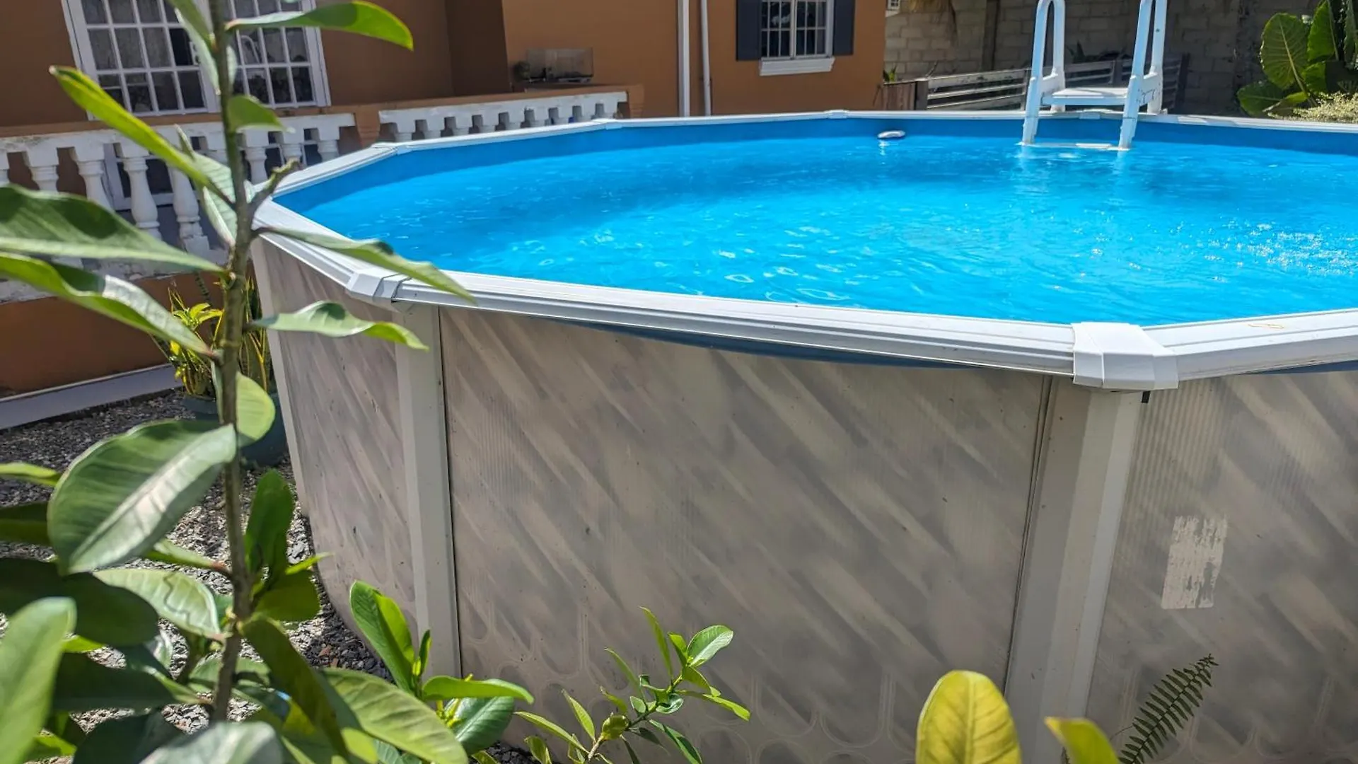 J Flats Apartment Malabar Settlement 0*,  Trinidad And Tobago