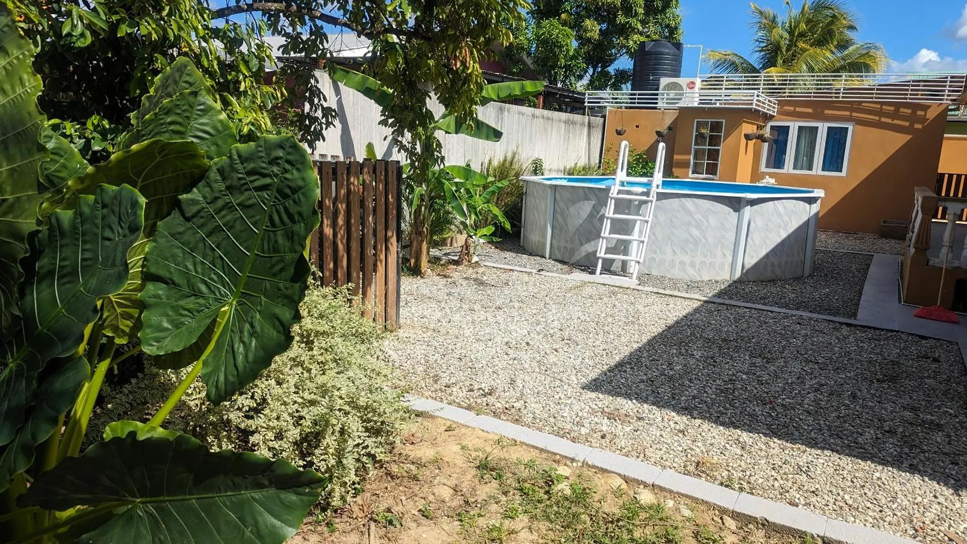 J Flats Apartment Malabar Settlement